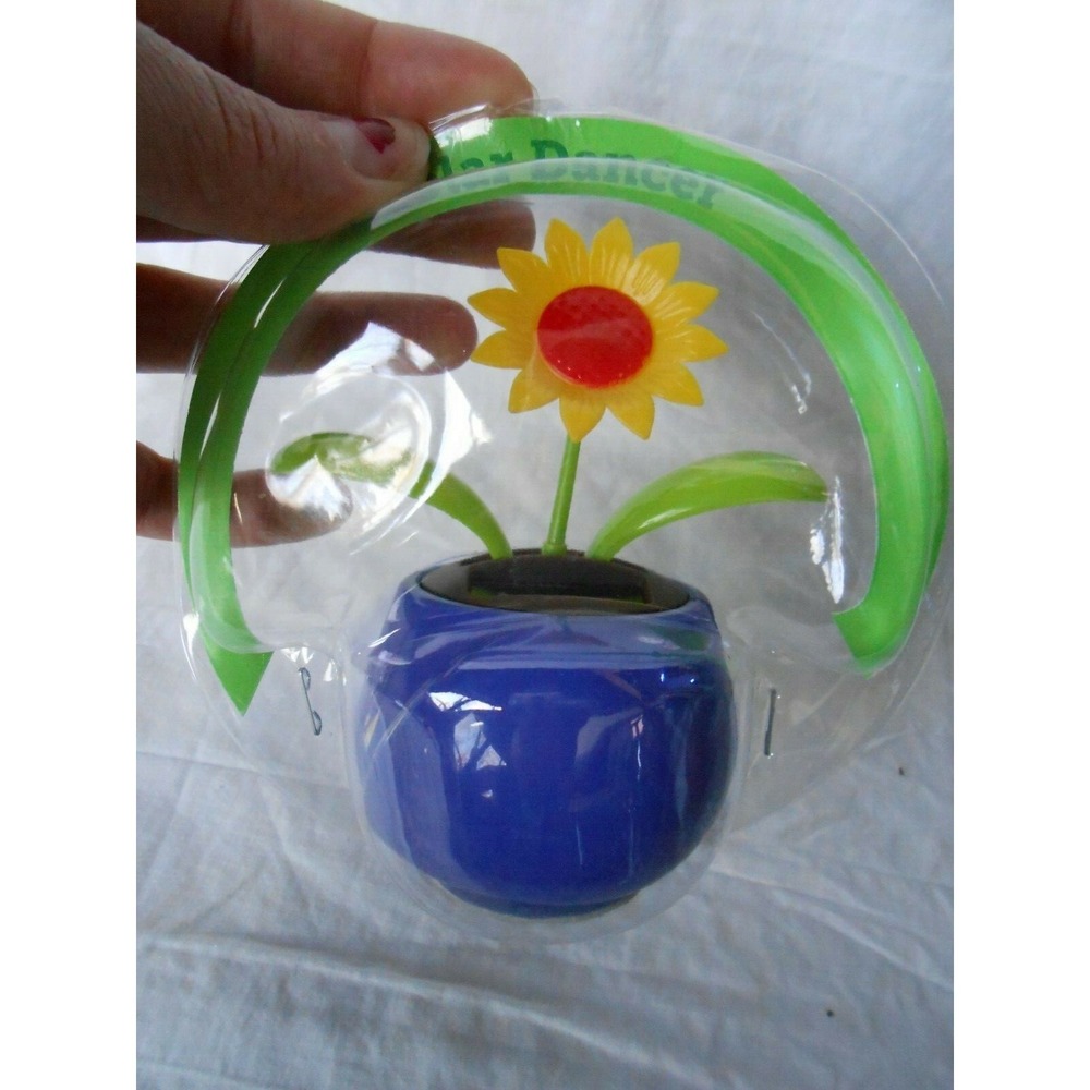 NEW Solar Powered Dancing Dancer Yellow Sunflower in Blue Pot Bobble Toy! Flower